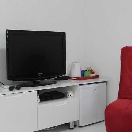 Red Apartment SJJ Eksteriør billede